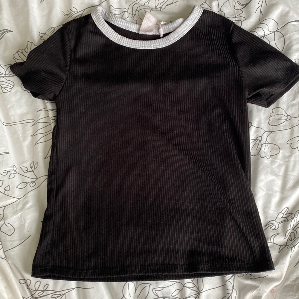 black ribbed top